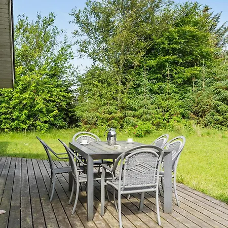 4 Bedroom Stunning In *