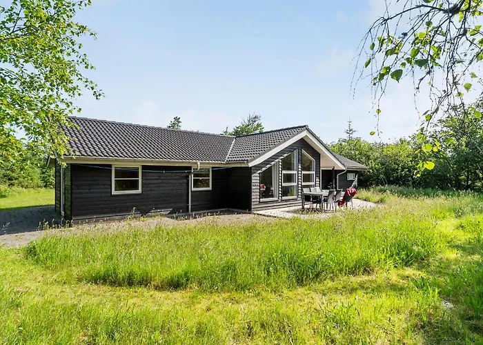 4 Bedroom Stunning In * Fjerritslev